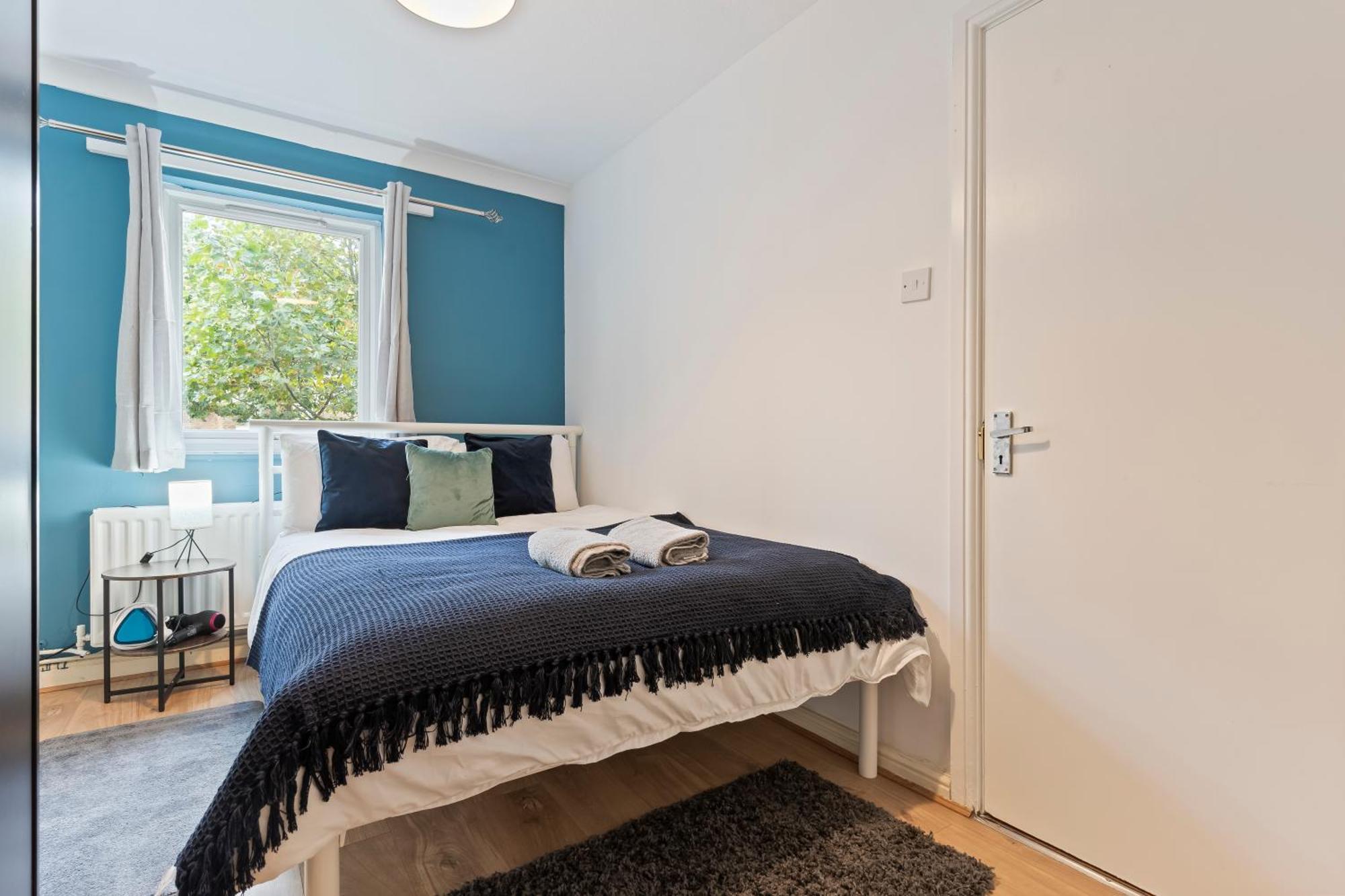 Lovely 4Br House In The City With Parking Londýn Exteriér fotografie